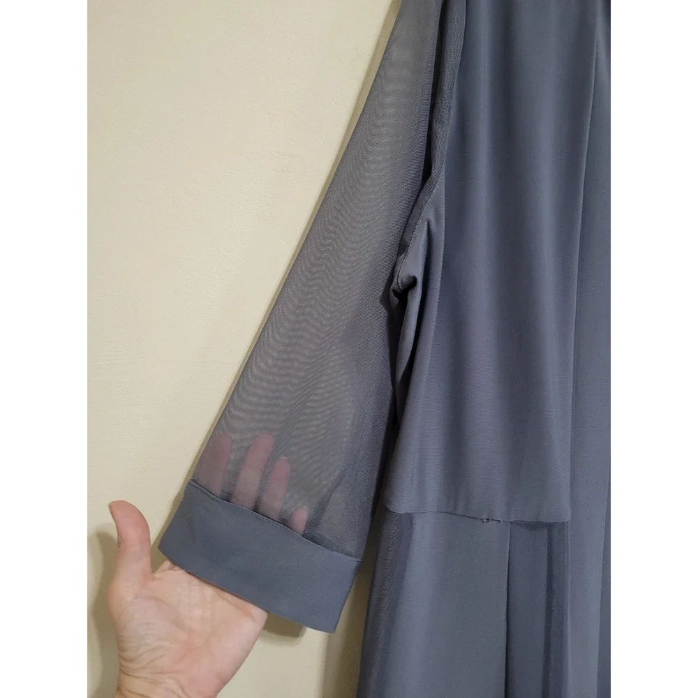 R&M Richards‎ Shrug Top Womens Size 18 Gray Sparkle Sequin Layered Shirt Stretch